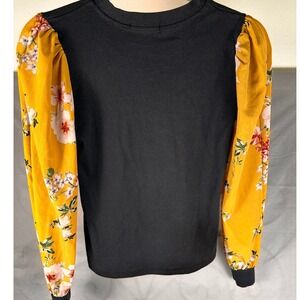 FOREVER 21 Black Floral Sleeve Puff Sleeve Crew Neck Top Women's Size Medium